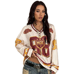 Camiseta de Fútbol Americano a la Moda para Mujer, Cuello en V, Manga Corta, Estampado Digital, Holgada, Estilo Baloncesto, Proveedor OEM - Product Image 4