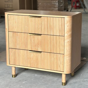 Commode 3 tiroirs pour chambre à coucher Produit Mobilier KD naturel, finition à base d'eau non toxique, construction solide - Product Image 2