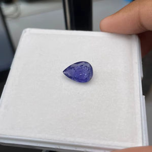 Tanzanita natural de 4.50 quilates, corte pera, calidad AAA con brillo AAA y un bonito color, perfecta para cualquier creación de joyería a un precio económico. - Product Image 4