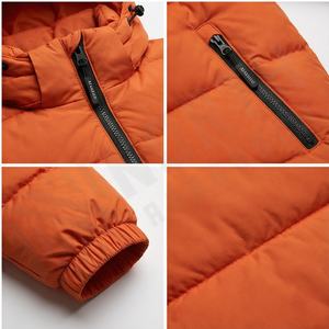 Chaqueta acolchada de calidad superior personalizada High Street Style Diseño original Cierre de cremallera Liso teñido para la moda de invierno para hombres - Product Image 4