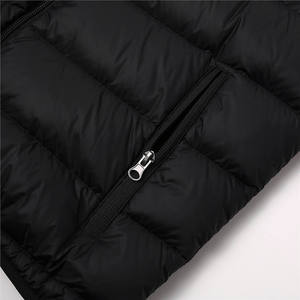 Veste matelassée imperméable à capuche pour homme, streetwear éco-responsable, recyclée, personnalisable, durable, hiver, fabricant - Product Image 6