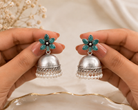 Boucles d'oreilles Jhumka indiennes vintage en laiton argenté oxydé et jade, avec perles d'imitation, bijoux ethniques bohèmes tendance pour femme