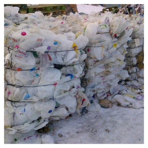 Residuos de Botellas de Leche HDPE Naturales Blancas para Reciclaje, Suministro a Granel de Pellets HDPE para Plantas de Reciclaje - Product Image 1