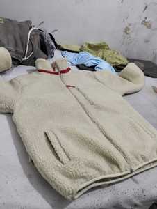 Veste à capuche unisexe en polaire Sherpa, chaude et épaisse, avec fermeture éclair, style décontracté, personnalisable avec logo OEM - Product Image 4