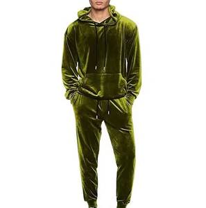 Ensemble de survêtement décontracté pour hommes, personnalisé OEM, en velours, avec sweat à capuche zippé ample et pantalon élastique - Product Image 4