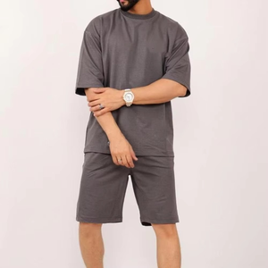 Ensemble deux pièces d'été gris anthracite pour homme : T-shirt oversize en coton à épaules tombantes et short de survêtement décontracté assorti - Product Image 6