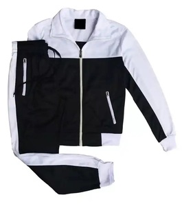 Survêtement Homme Personnalisé de Qualité Supérieure, 100% Coton, à Capuche, Uni, Hiver, pour Gym, Course et Streetwear - Product Image 4