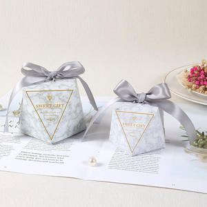 Nouvelles boîtes cadeaux pyramidales écologiques biodégradables de luxe, boîtes à bonbons personnalisées, boîtes rigides en carton pour mariage - Product Image 3