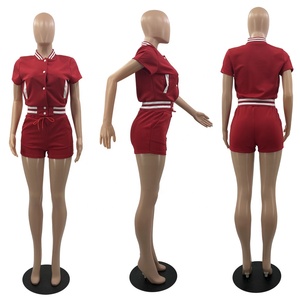 Conjunto de 2 piezas para mujer, rojo a cuadros, de punto, estilo urbano, con pantalones cortos, manga larga, cuello redondo, transpirable, ecológico, ajuste holgado, para invierno, con cremallera - Product Image 1