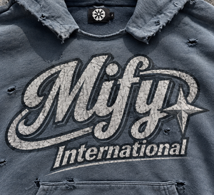 Sweat à capuche bleu gris délavé personnalisé avec détails usés et poche kangourou, sweat à capuche streetwear personnalisé pour homme - Product Image 2