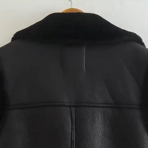Chaleco de Cuero Genuino para Mujer, Transpirable, Tejido para Invierno, con Logotipo, Colores y Tallas Personalizables - Product Image 4