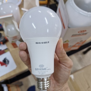 หลอดไฟ LED ทรงกลม SMD 12W 15W ขั้ว B22/E27 อายุการใช้งาน 20000 ชั่วโมง 6500K/3200K วัสดุอะลูมิเนียม CRI83 98 ลูเมน/วัตต์ 1050 ลูเมน ขายส่ง - Product Image 4