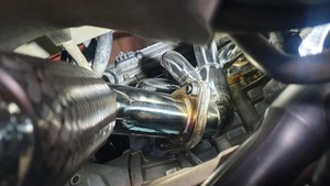 Nouveau collecteur d'échappement haute performance en acier inoxydable 304 à fixation par boulons pour Hyundai Sonata YF (2009-2014) et LF (2014-2019) - Product Image 4