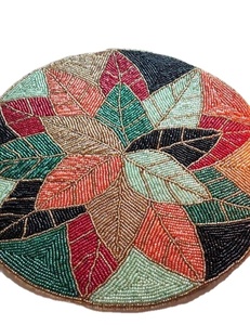 Élégant tapis de table rond en verre de 14 pouces fait à la main avec des perles de qualité supérieure argent or blanc tapis et tampons de qualité supérieure - Product Image 1