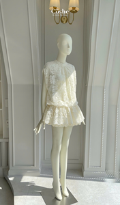 Coshe Soyoung Ensemble Mini Robe en Dentelle avec Détail Floral et Volant Élégante et Féminine Tenue Quotidienne Décontractée pour Femme - Product Image 3