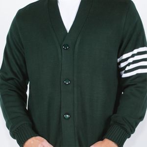 Suéter Varsity de Alta Calidad 2025 - Suave, Cómodo y Perfecto para un Estilo Atemporal y Uso Diario - Product Image 5