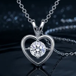 Collar con Colgante de Corazón de Plata de Ley 925 con Moissanita VVS, Hermoso Collar para Uso Diario de Mujer, Rakshita RE-MDP-02, Certificado por Terceros - Product Image 5