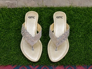 Sandales compensées à talon moyen en strass dorés, bout ouvert, en Raxine, pour femme, idéales pour les fêtes et mariages, à enfiler - Product Image 1
