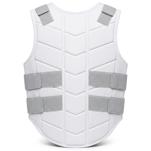 Protection corporelle pour l'équitation avec forme ergonomique, sangles réglables, finition premium et logo personnalisé - Product Image 6