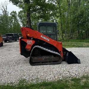 รถตักล้อยาง Kubota SVL95-2S แบบตีนตะขาบ เครื่องยนต์ด้านหน้า ปั๊มไฮดรอลิก เกียร์บ็อกซ์ ลูกปืน รับประกัน 2 ปี สภาพดีเยี่ยม - Product Image 6