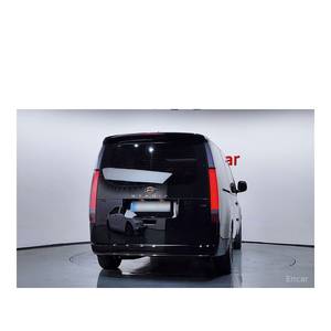 Hyundai Starex 4x4 Lounge 7 places SUV 2023, 16 541 km, moteur diesel, boîte automatique, sièges en cuir, conduite à gauche, propulsion arrière - Product Image 4