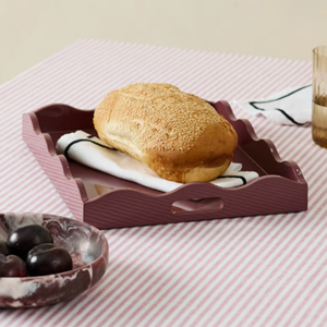 Plateau décoratif en laque artisanal exquis, plateaux de service ronds à bords dentelés modernes, décoration chic et unique pour table basse - Product Image 2