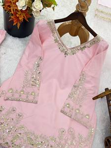 Elegant Ramdev Trading Modern Faisalabad-Style Reversible Lehenga Choli Suit for Women Pure Natural Crep <b>Silk</b> Graduation Special - Product Image 6