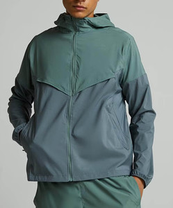 Ensemble coupe-vent léger et respirant pour homme avec short assorti, style urbain, 100 % polyester, résistant à l'eau et séchage rapide - Product Image 3