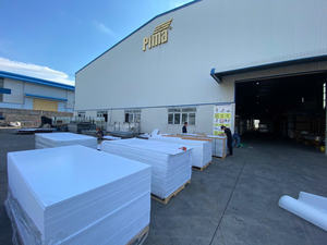 Tablero de Espuma de PVC Celukar Blanco Ecológico Hecho de Material Virgen Impermeable para Publicidad Exterior y Uso Doméstico Interior - Product Image 3