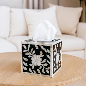 Caja para pañuelos y dispensador de papel con incrustaciones de nácar y conchas de capiz, diseño moderno e impermeable, 15x15x15cm, hecho en Vietnam - Product Image 5