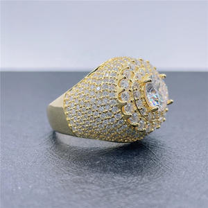 แหวนหมั้นทรงบริลเลียนท์คัท เงินแท้ 925 ประดับเพชรโมอิสซาไนต์ สไตล์ฮิปฮอป ชุบโรเดียม ประดับเพชรเต็มวง ของขวัญวันครบรอบแต่งงานแบบสั่งทำพิเศษ - Product Image 3