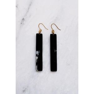 Pendientes de Moda Hechos a Mano con Cuerno de Búfalo, Pulidos Naturalmente, Estilo Boho, Joyería Ligera para Mujeres y Niñas - Product Image 1
