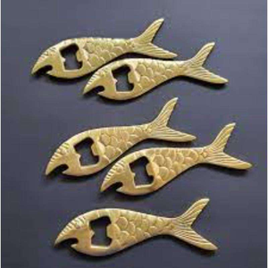 Abridor de Botellas Ergonómico y Elegante de Latón, Diseño Metálico de Moda para Regalo o Uso Personal en Bares, con Logotipo OEM - Product Image 3