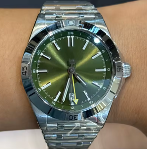 Montre automatique de sport de haute qualité avec logo personnalisé en acier inoxydable, fonction GMT, lunette rotative, cadeau, montre tendance - Product Image 4