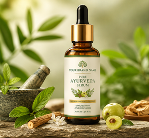 Sérum visage 100% ayurvédique à base de plantes avec des extraits naturels de plantes pour éclaircir la peau, lutter contre le vieillissement, hydrater et améliorer l'éclat - Product Image 2