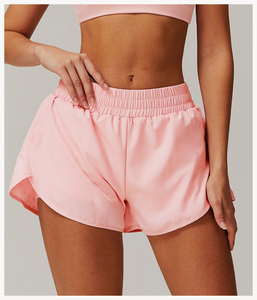 Shorts Deportivos Blancos de Cintura Alta para Mujer, Ajuste Holgado, Cintura Elástica, Transpirables, de Poliéster Tejido, para Gimnasio, Yoga y Entrenamiento - Product Image 3