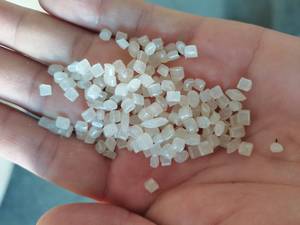 Gránulos <span class=keywords><strong>de</strong></span> HDPE <span class=keywords><strong>de</strong></span> <span class=keywords><strong>Alta</strong></span> Calidad PE100 PE80 / Grado <span class=keywords><strong>de</strong></span> Extrusión <span class=keywords><strong>para</strong></span> Tuberías, Pellets <span class=keywords><strong>de</strong></span> <span class=keywords><strong>Polietileno</strong></span> <span class=keywords><strong>de</strong></span> <span class=keywords><strong>Alta</strong></span> <span class=keywords><strong>Densidad</strong></span> <span class=keywords><strong>para</strong></span> Tuberías <span class=keywords><strong>de</strong></span> <span class=keywords><strong>Gas</strong></span> y Drenaje - Product Image 4