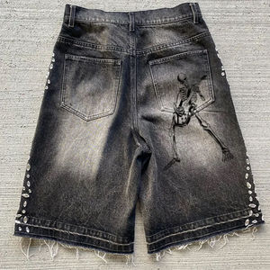 Pantalones Cortos de Mezclilla para Hombre con Pedrería, Vaqueros Desgastados con Cristales, Ajuste Delgado, Estilo Casual Urbano, Moda de Verano - Product Image 2