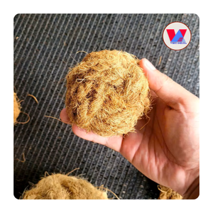 Balle à mâcher en fibre de coco écologique de haute qualité, jouet durable en coque de noix de coco pour petits animaux, hamster, soin dentaire et jeu. - Product Image 1