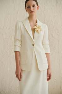 Conjunto de Falda y Blazer de Lana Crema para Mujer, Cuello en V, Manga 3/4, Botón Único, Ropa de Oficina y Negocios - Product Image 2