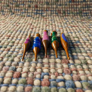 Hand Knitting Ergonomic Grip Resin Wood Mix Multicolor <b>Crochet</b> Colorful Epoxy Resin Wooden <b>Crochet</b> <b>Hooks</b> Oval Shape For Use - Product Image 3