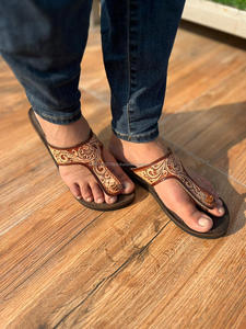 Real Handmade Genuine Women Western Style <b>Tooled</b> Cowhide <b>Leather</b> Casual Outdoor Flipflop Flat Brown Footwear Open Toe Sandal - Product Image 4