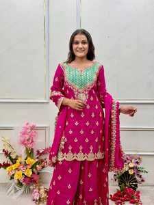 Tenue de mariage indienne/pakistanaise, dernière collection, haut en soie Chinon avec broderie à sequins, pantalon palazzo et dupatta, tenue de soirée élégante - Product Image 1