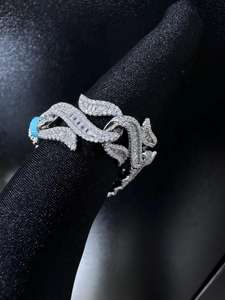 Pulsera Cubana de Plata Esterlina Bañada en Oro con Moissanita Redonda Brillante Engastada en Garra, Estilo Hip Hop de Moda para Hombre y Mujer - Product Image 4