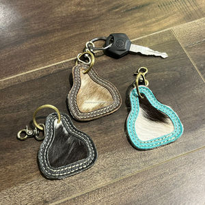 Cadeau promotionnel Cheveux sur cuir de vachette Porte-clés Porte-clés en cuir Porte-clés élégant Forme unique Porte-clés de luxe en cuir - Product Image 4