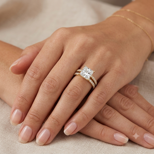 Anillo de compromiso S Virvadiya de oro amarillo de 14 quilates con diamante cultivado en laboratorio, corte cojín, engaste de púas, oro macizo, joyería fina clásica para mujer - Product Image 1
