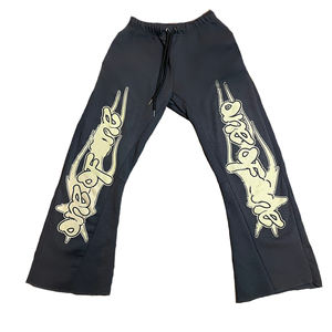 Pantalon évasé marron avec imprimé rose, taille à cordon de serrage, style streetwear, coupe ample longueur entière, 100% coton tricoté - Product Image 2