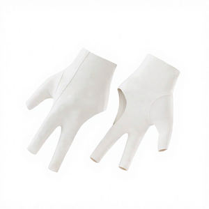 Gants de snooker professionnels personnalisés, en polyester, avec une meilleure adhérence, un toucher ultra doux, légers et de qualité supérieure - Product Image 3