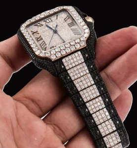 Reloj de Hombre con Diseño Atractivo, Caja Cuadrada de Dos Tonos, Diamantes Moissanite, Números Romanos, Estilo Hip Hop, Personalizado, Elegante y Moderno - Product Image 4