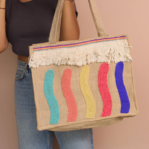 Sacs fourre-tout en paille de raphia faits à la main, style bohème, avec perles et étoiles de mer, par Whimsy Art Craft - Product Image 4